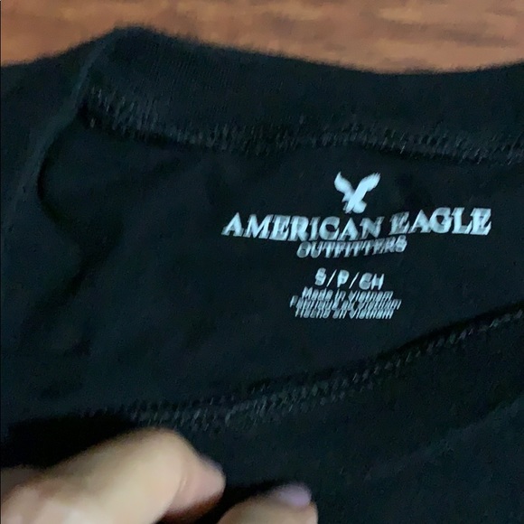 American Eagle t-shirt - Picture 3 of 3